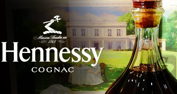【 Hennessy 】ヘネシー コニャックノスタルジー・ド・バニョレ デキャンタは超希少な高級酒であり驚異的な高額買取が可能な名酒