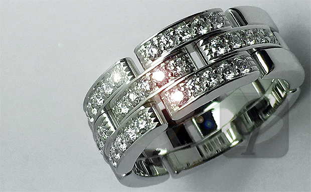【Cartier】カルティエ 18KWG ダイヤモンド マイヨン パンテール ファインリング 3連ハーフパヴェはそれひとつで指先を美しく彩る優れたマストアイテム