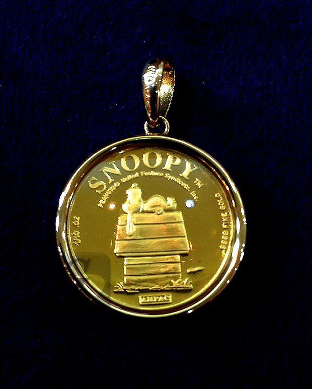 【Peanuts】スヌーピー "K18"イエローゴールド コイントップ Snoopy "K18" Yellow Gold Coin Top
